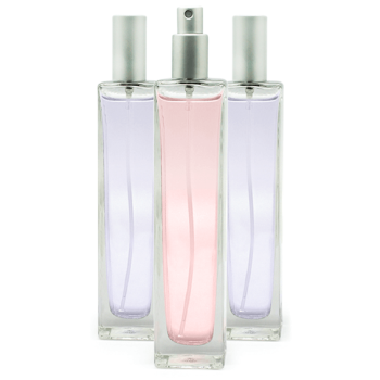Flakon für hohes Parfüm von 100 ml. Online-Verkauf. Flakon für hohes Parfüm von 100 ml. Online-Verkauf.