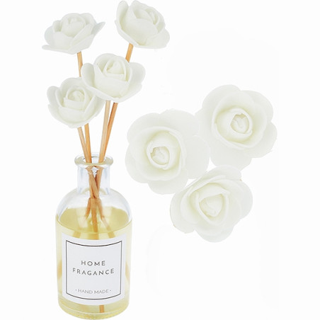 Mikadostäbchen mit naturfarbener Blume
