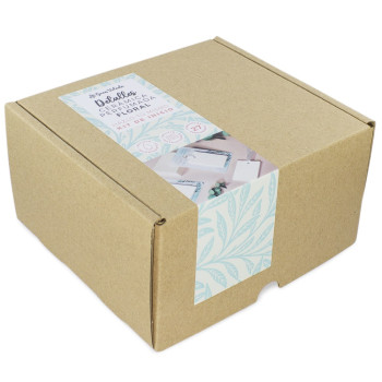 Kit zur Herstellung von Keramikdetails mit Blumenduft für Veranstaltungen. Kit zur Herstellung von Keramikdetails mit Blumenduft für Veranstaltungen.