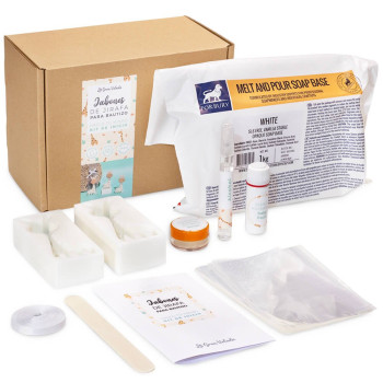 Kit detalles bautizo: Jabones jirafa para 20 invitados.