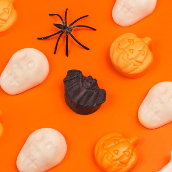 Kit de manualidades Halloween - Crie brochetas de sabão divertidas!