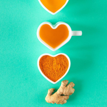 Hydrosolubilný extrakt z kurkumy – prírodný antioxidant pre citlivú pleť a vlasy Hydrosolubilný extrakt z kurkumy – prírodný antioxidant pre citlivú pleť a vlasy