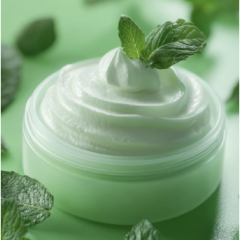 Öliger Extrakt aus Pfefferminze – antimikrobiell und antioxidativ.