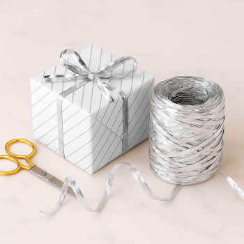 Silbernes Bastband, matt metallic. Online-Verkauf.