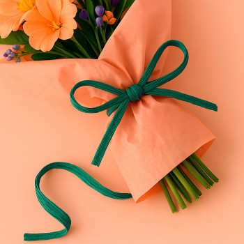 Kieferngrünes Bastband. Online-Verkauf.