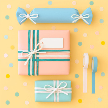 Weißes Bastband. Online-Verkauf.