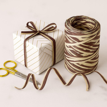 Braun-natürliches zweifarbiges Bastband. Online-Verkauf.