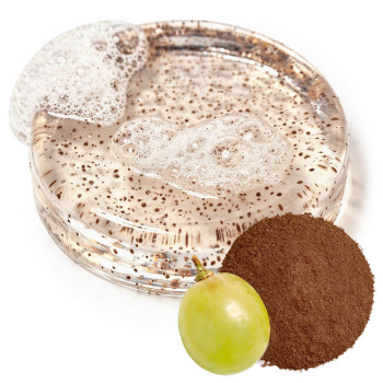 Zerkleinerte rote Traubenhaut für Peelings. Online-Verkauf