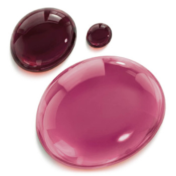 Himbeerroter Flüssigfarbstoff zur Herstellung von Glycerinseife.