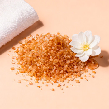 Karamellbrauner Flüssigfarbstoff zur Herstellung von Glycerinseife.