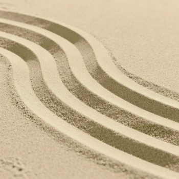 Feiner naturfarbener Sand zum Basteln. Online-Verkauf