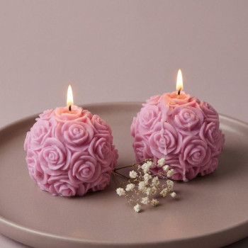 Kleine Rosenkugel Kerzenform.