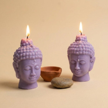 Zwei kleine Zwillings-Buddha-Köpfe zur Herstellung von Seifen.