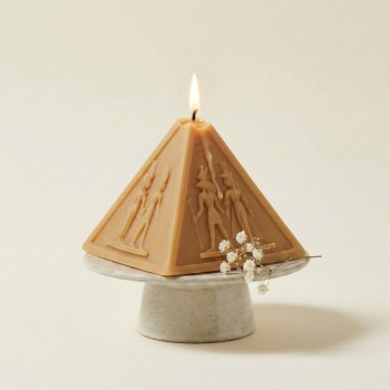 Ägyptische Pyramide Form zur Hertsellung von Kerzen.