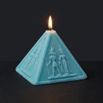 Ägyptische Pyramide Form zur Hertsellung von Kerzen.