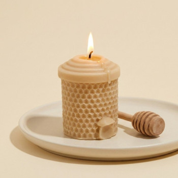 Zylindrische Bienenhaus Kerzenform