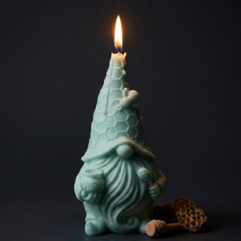 Silikonform „Elf Imker“ zum Herstellen von Weihnachtsfiguren.