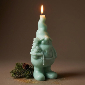 Silikonform Elf mit Weihnachtsbaum zum Kerzenmachen.