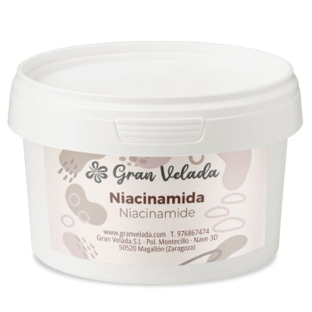 Reines Niacinamid. Vitamin B3 zur Herstellung von Kosmetika.