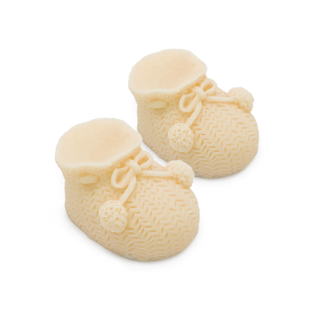 Formen, um Babystiefeletten in hausgemachter Seife herzustellen.