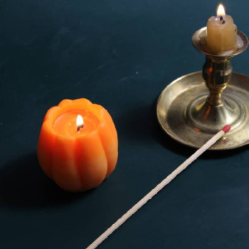 Halloween-Kürbis-Kerzen Bastelset – DIY-Kerzen für Halloween