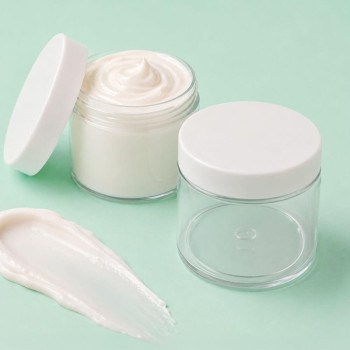 Transparente Behälter 200 ml weißer Deckel