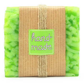 Mehrfarbige handgemachte Aufkleber für Verpackungen.